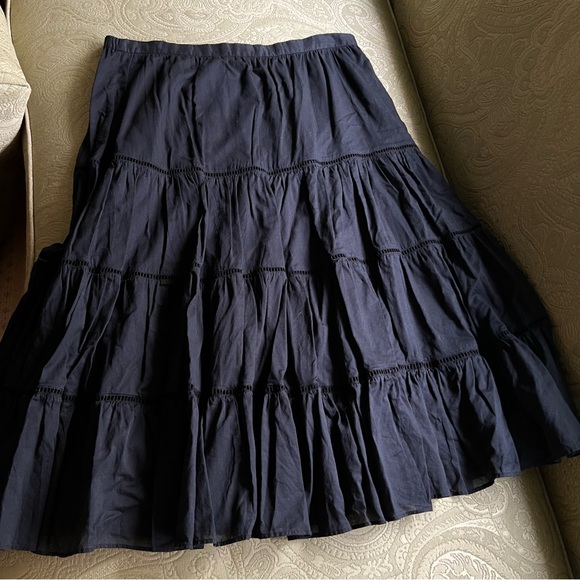 J. Crew Black Tiered Midi Skirt Resort Wear - Picture 2 of 9